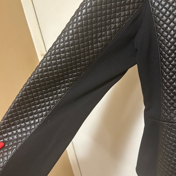 Bcbg faux leather peplum style jacket blazer. - Picture 4 of 7